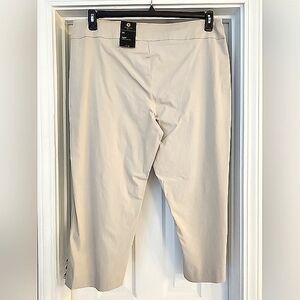 JM Collection Tan Capris for Versatile Elegance
